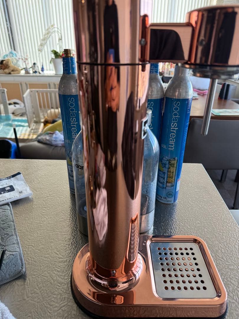 s*i様 炭酸水メーカー ローズゴールド　ソーダストリームガスシリンダー5本