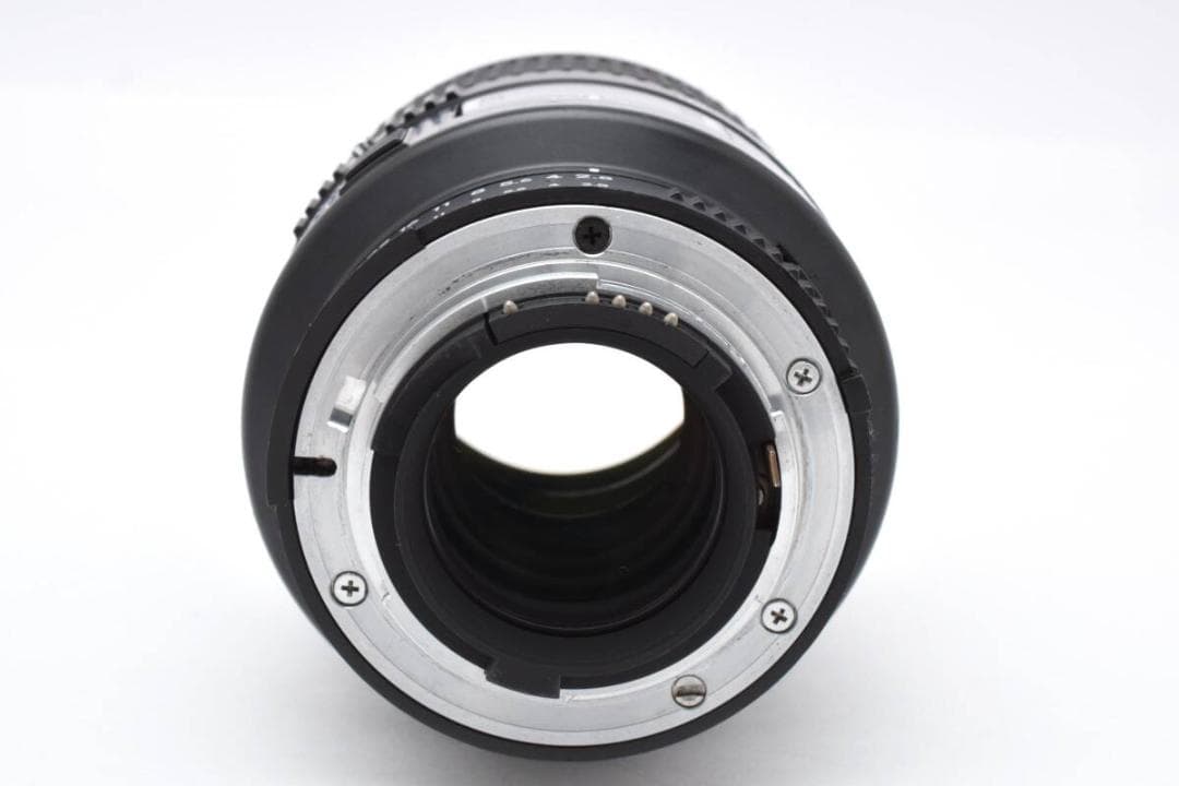 ★良品★ AF MICRO NIKKOR 105mm F2.8D #689R
