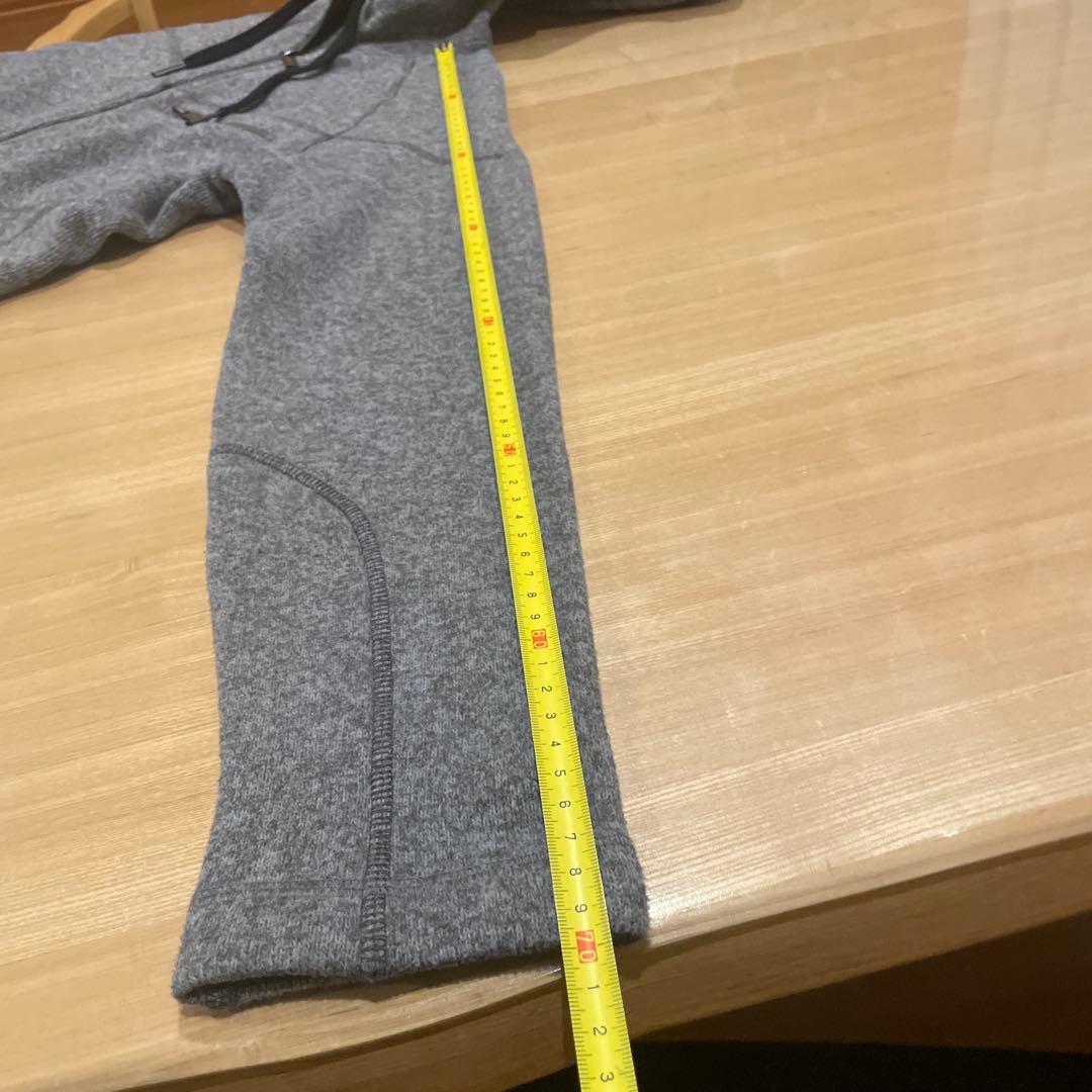 ピークパフォーマンス レディースフリースジャケット 日本Mサイズ