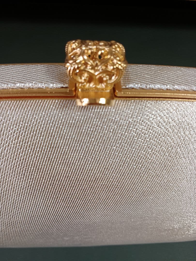 和装バッグ　高級金糸　　フォーマル 着物+パール 松 ヘアアクセサリー