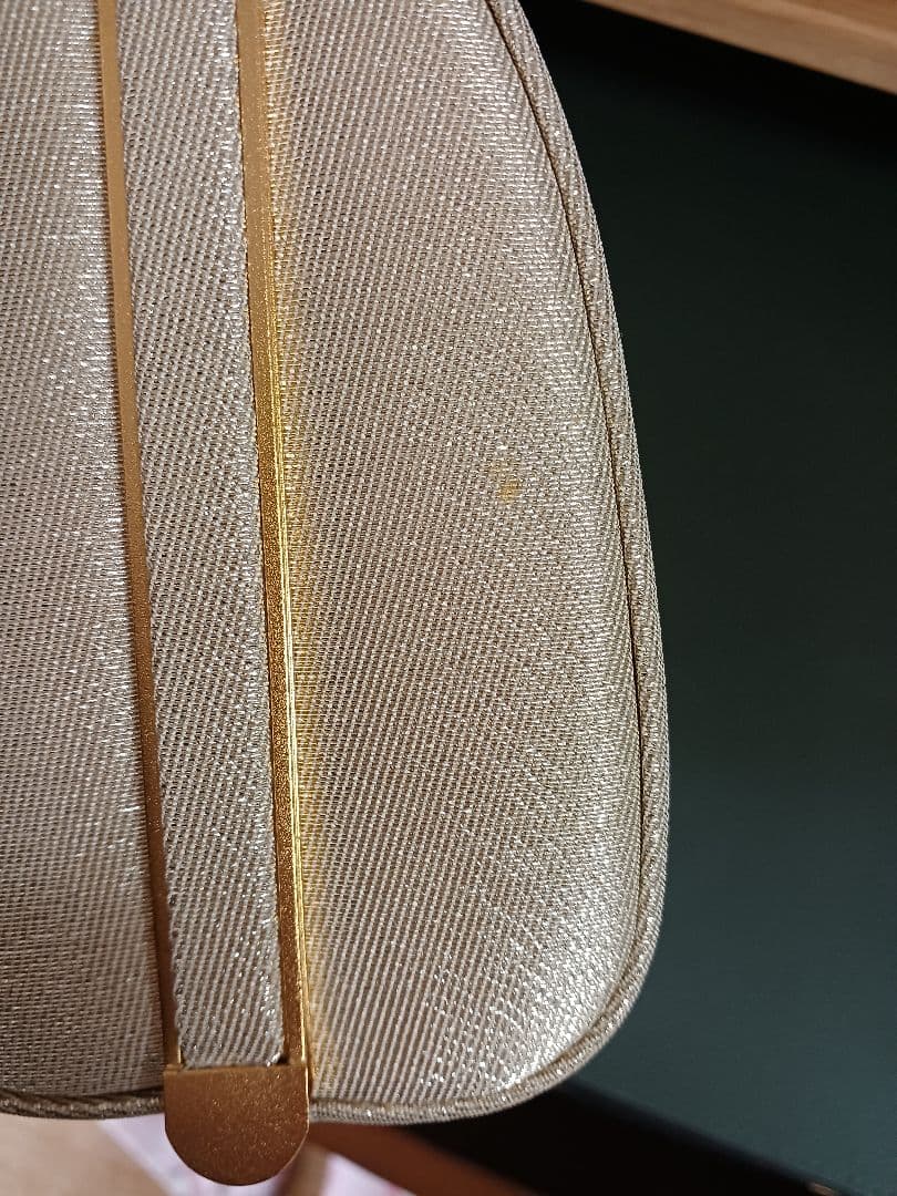 和装バッグ　高級金糸　　フォーマル 着物+パール 松 ヘアアクセサリー