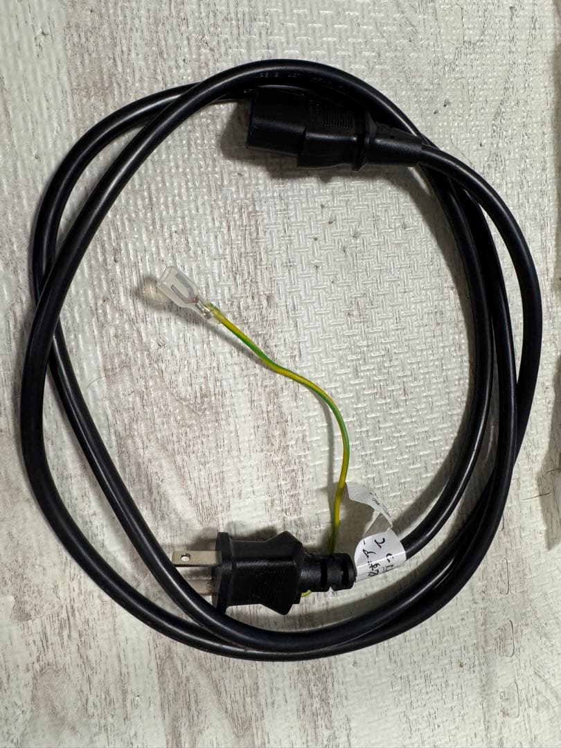 【美品】【165Hz】【フルHD】ゲーミングモニタ VG240YS