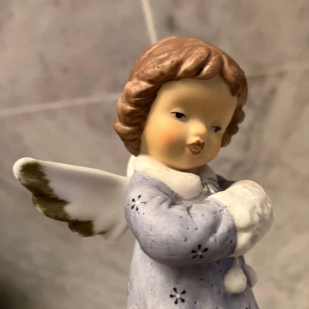 ドイツ90年代ビンテージゲーベル社Nina 手描きの瞳が美しい可愛らしい天使
