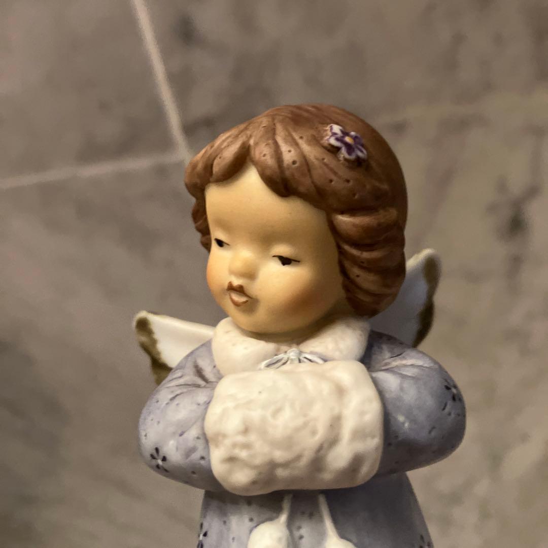 ドイツ90年代ビンテージゲーベル社Nina 手描きの瞳が美しい可愛らしい天使