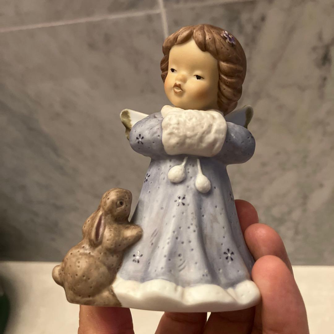 ドイツ90年代ビンテージゲーベル社Nina 手描きの瞳が美しい可愛らしい天使