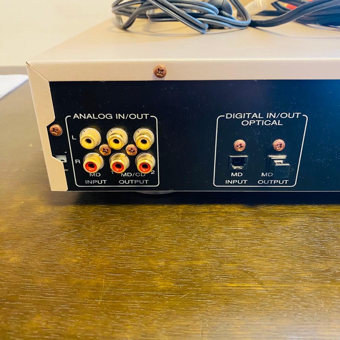 marantz CD/MDコンビネーションデッキ CM6200