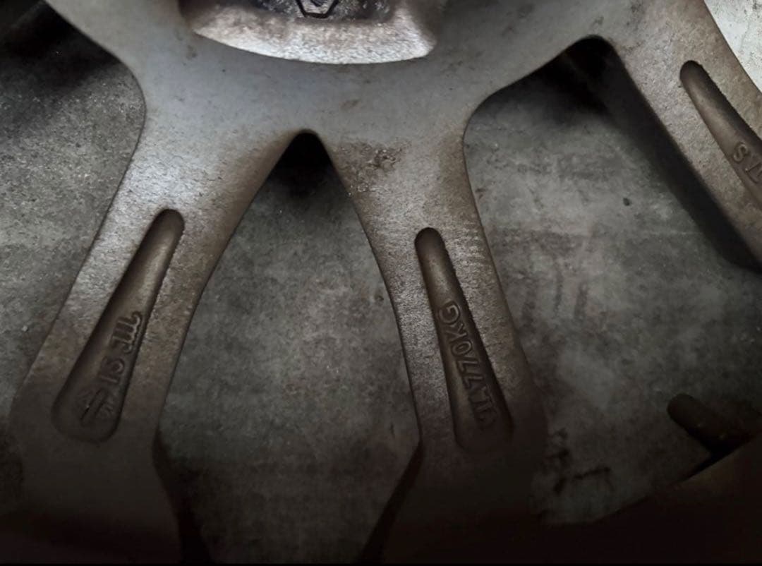 傷あり ディスカバリースポーツ 純正ホイール　 スタッドレス 直接引渡or着払