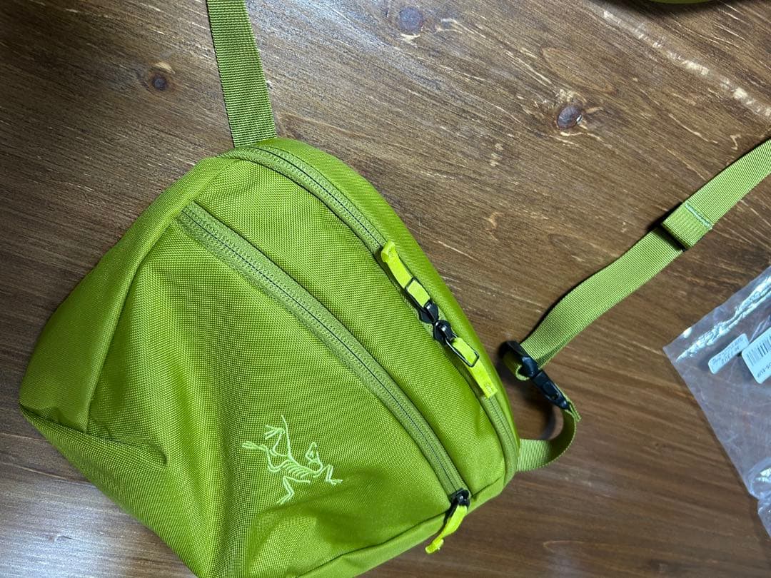 アークテリクス　ショルダーバッグ　マンティス2 グリーン系