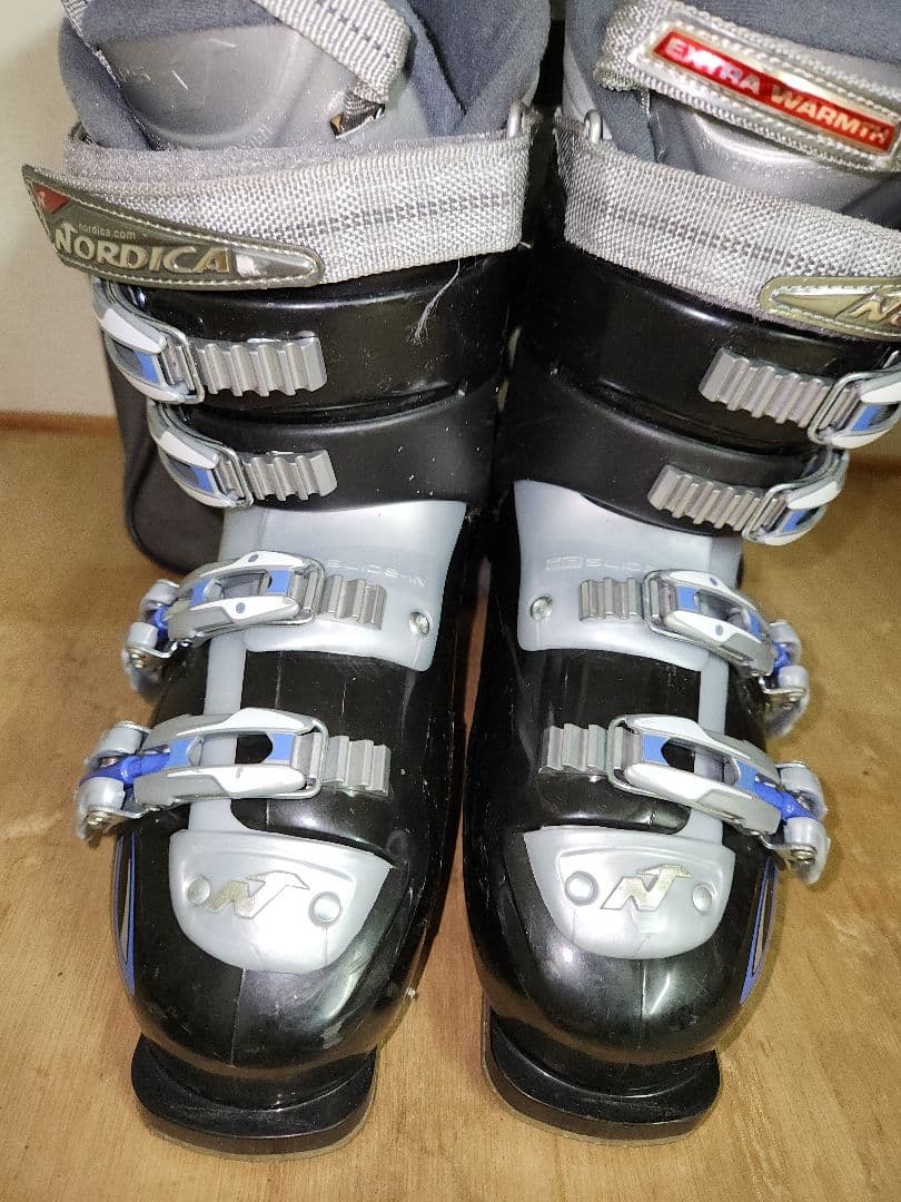 Nordica Extra Warmth スキーブーツ em6 23.5cm程度