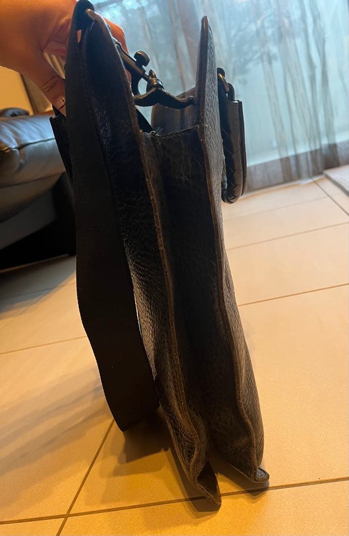 BOTTEGA VENETA ボッテガヴェネタ イントレチャートビジネスバッグ