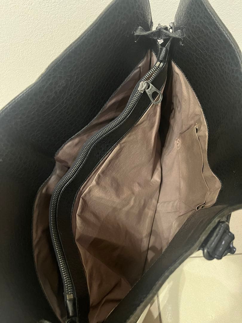 BOTTEGA VENETA ボッテガヴェネタ イントレチャートビジネスバッグ