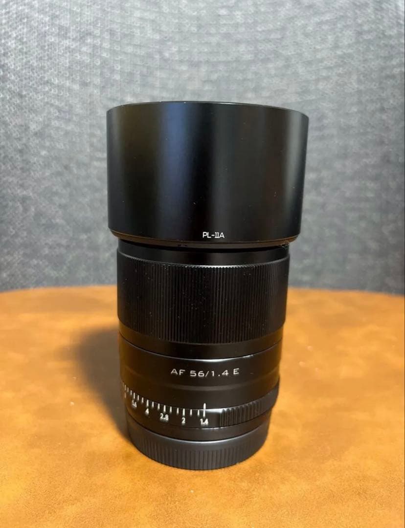 ソニー　VILTROX AF 56/1.4 Eレンズ