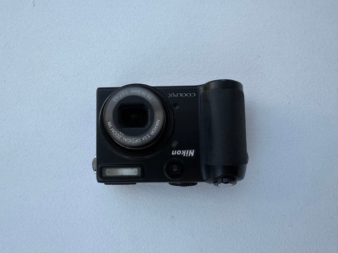 Nikon デジタルカメラ