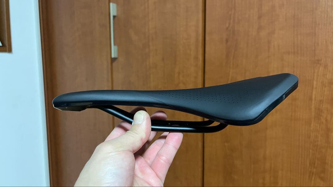 Specialized サドル　PHENOMサイズ155