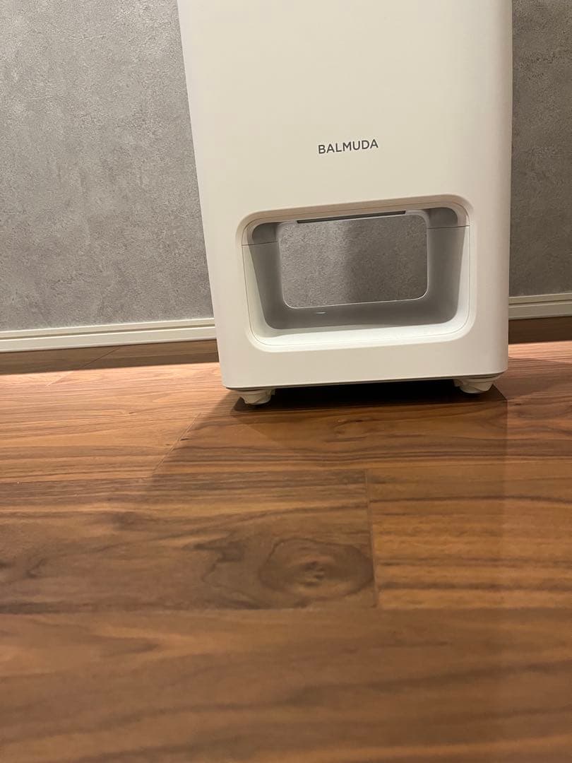 BALMUDA 空気清浄機 ホワイト