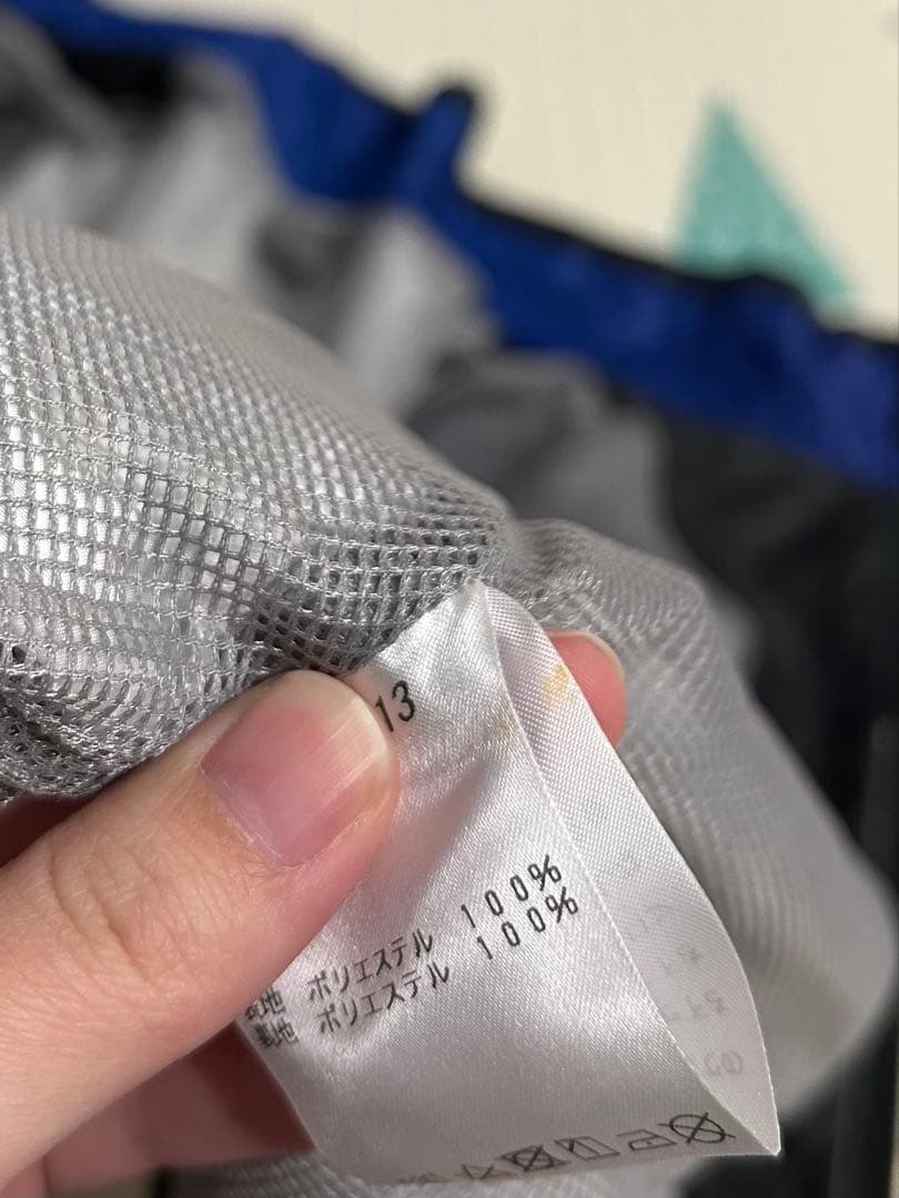 ニューバランス　セットアップ　ウィンドブレーカー　スポーツ　ランニング