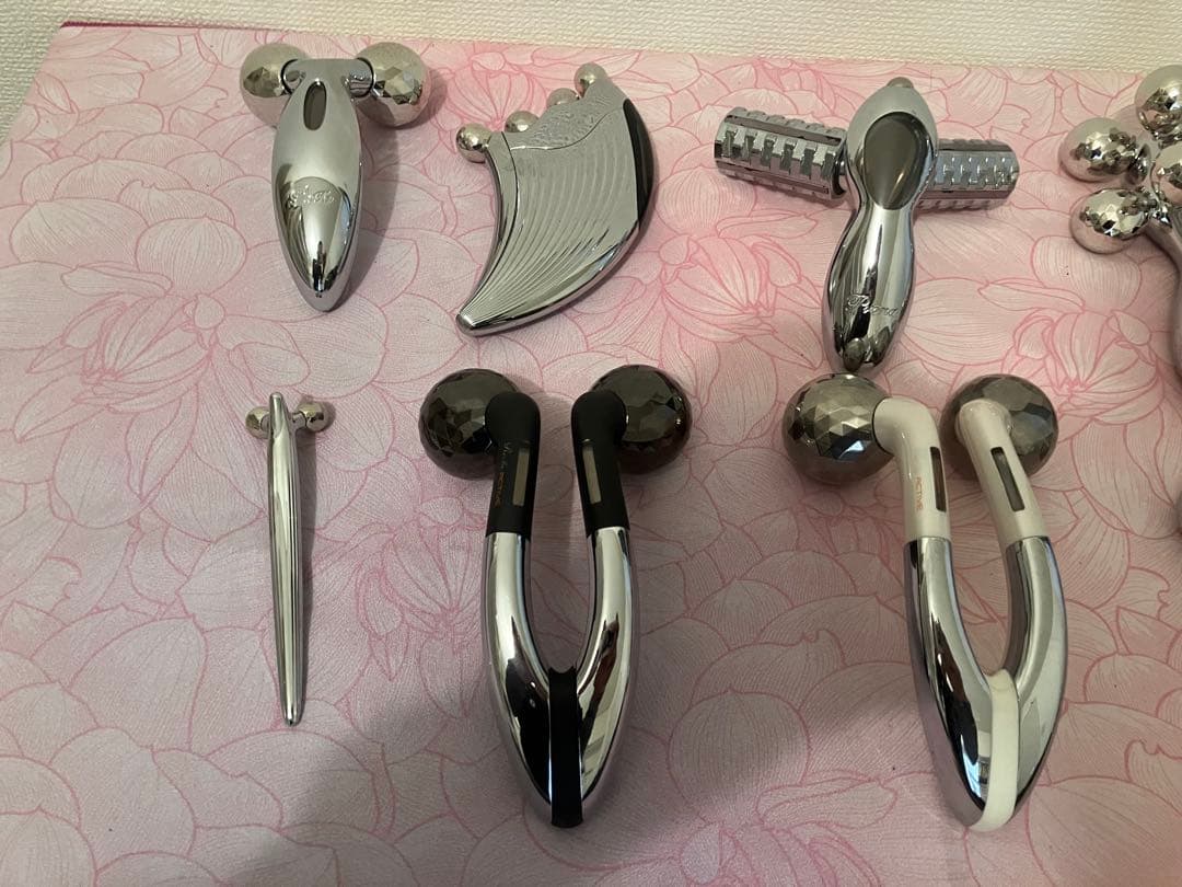 投売り　ReFa 美顔ローラーセットとリンクルクリーム　ケース　まとめ売りセット