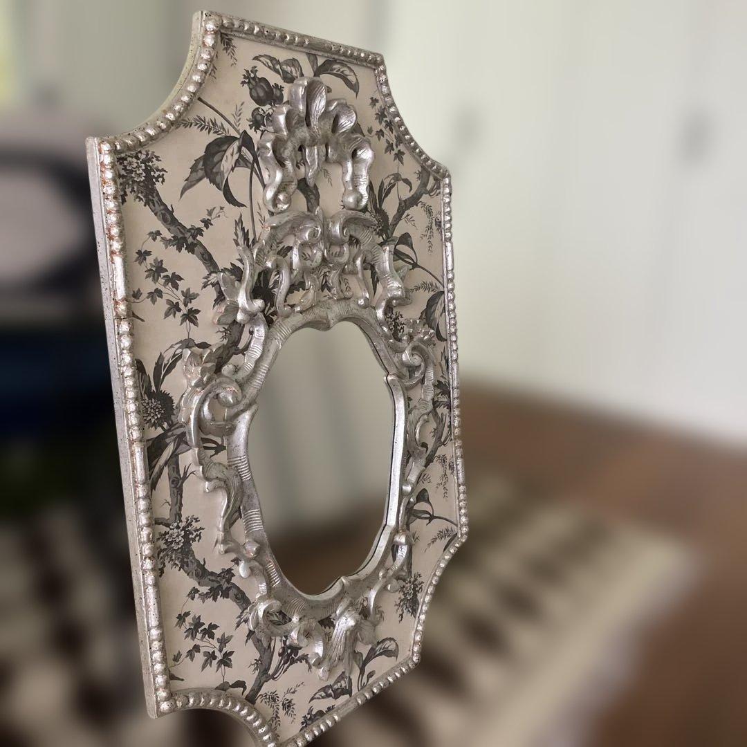 クラシックな花柄オーバルミラー　エルシオ