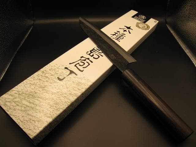 [新品未使用] 三徳包丁 180mm 白紙1号 黒打ち仕上げ 紫檀 丸形