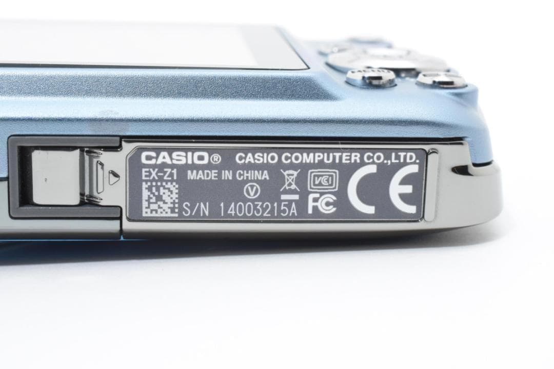 【お値下げ歓迎・極美品】 カシオ　CASIO EXILIM EX-Z1 ブルー