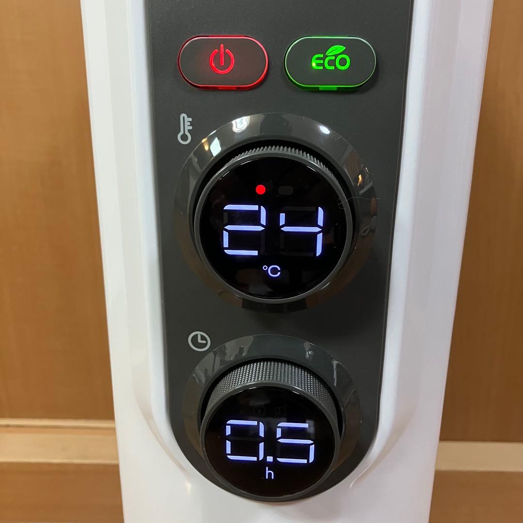 美品　デロンギアミカルド オイル ヒーター RHJ35M0812-DG