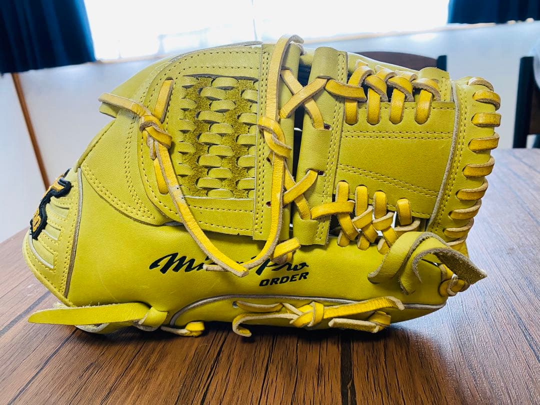 ミズノ オーダーグローブ 右投げ用 イエロー