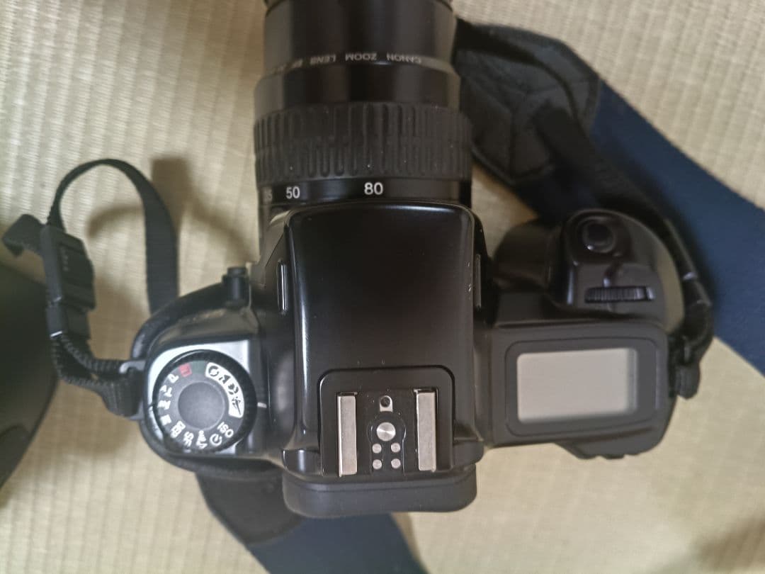 Canon EOS 1000S 一眼レフカメラ