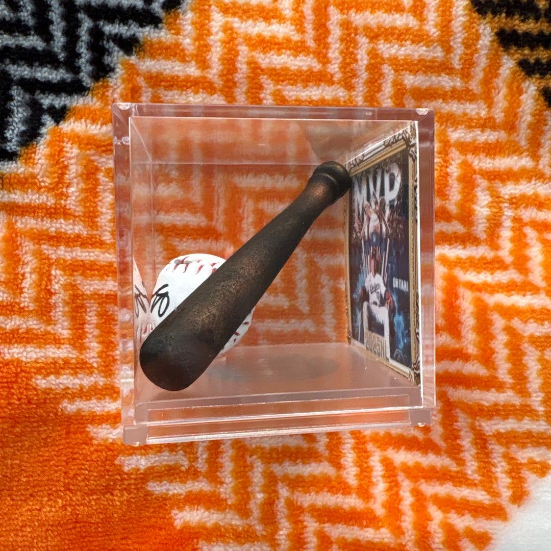 ドジャース 2024年ワールドシリーズチャンピオン 缶クーラー& ボール・バット