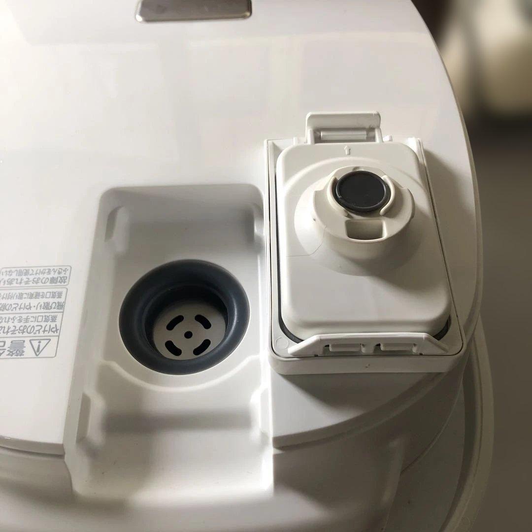 東芝 TOSHIBA 炊飯器 RC-10HR 5.5合炊き 2023年製