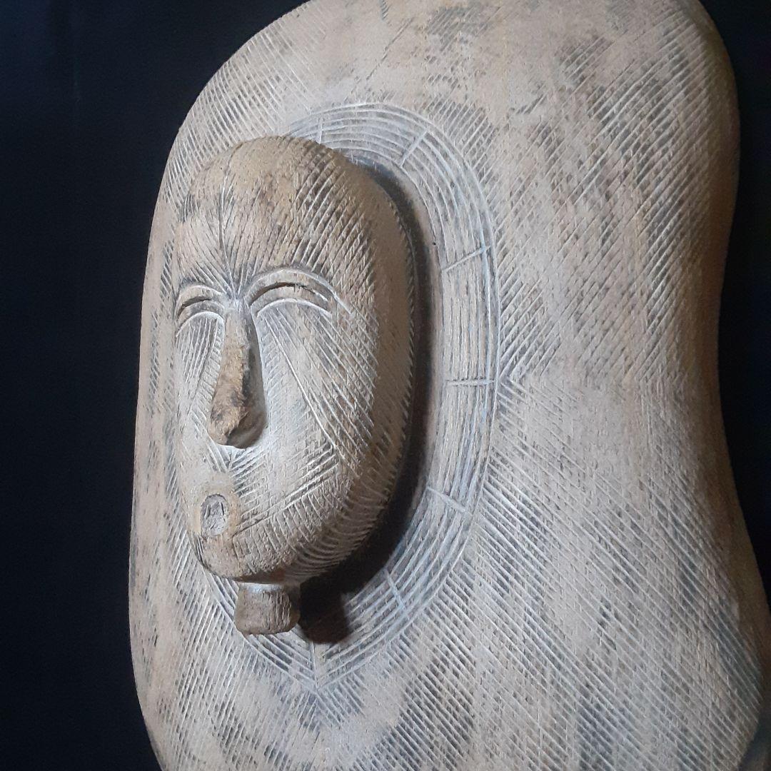 盾　アフリカ　ソンゲ族　呪術　呪像