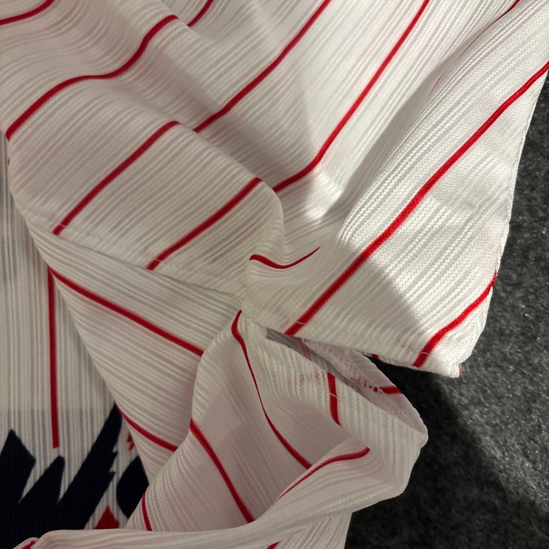 ヤクルトスワローズ　鈴木選手　実使用ユニフォーム