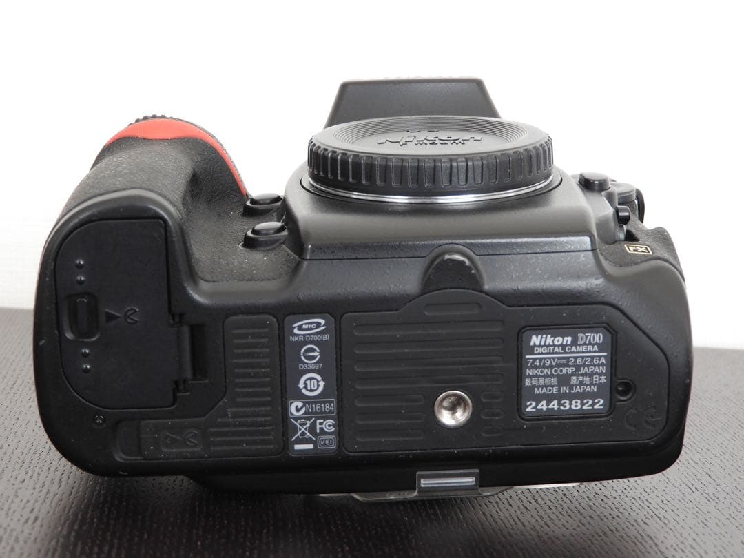 Nikon D700 ニコン デジタル一眼レフカメラ MB-D10 縦グリップ付