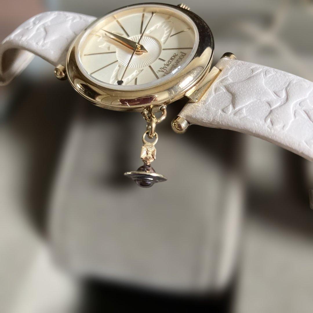 ヴィヴィアンウエストウッド　Vivienne Westwood腕時計