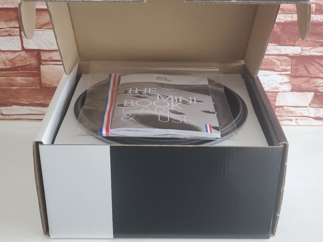 【正規品シリアルナンバー付/週末価格】staubピコ・ココットラウンドストウブ