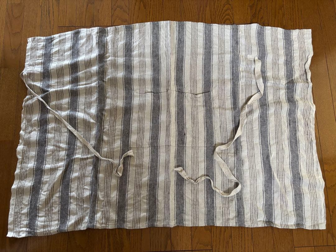 トゥジュー toujours 前掛け（ポケット付き）　未使用品