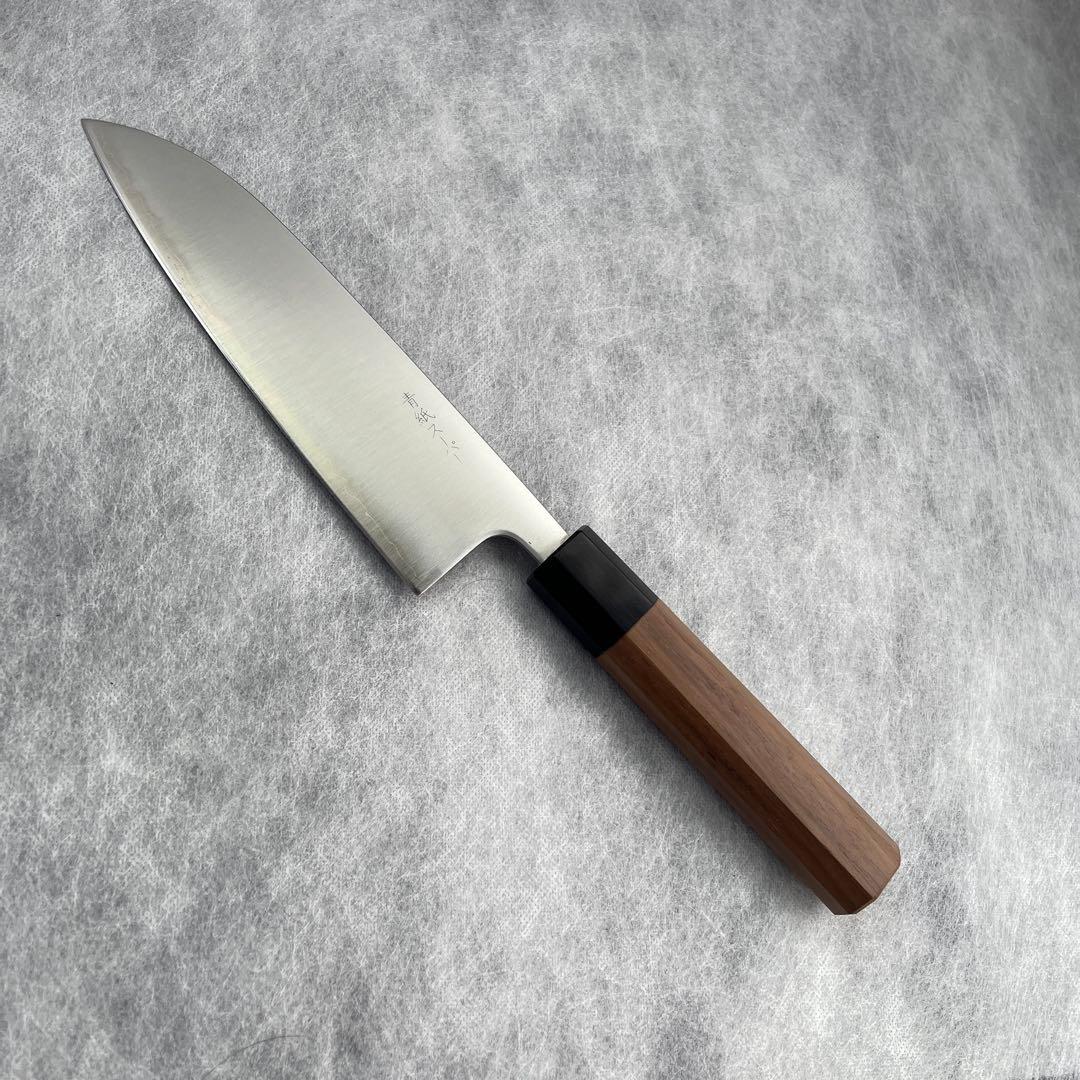 唯千里オリジナル 《青紙スーパー》三徳 160 mm【ウォールナット八角柄】