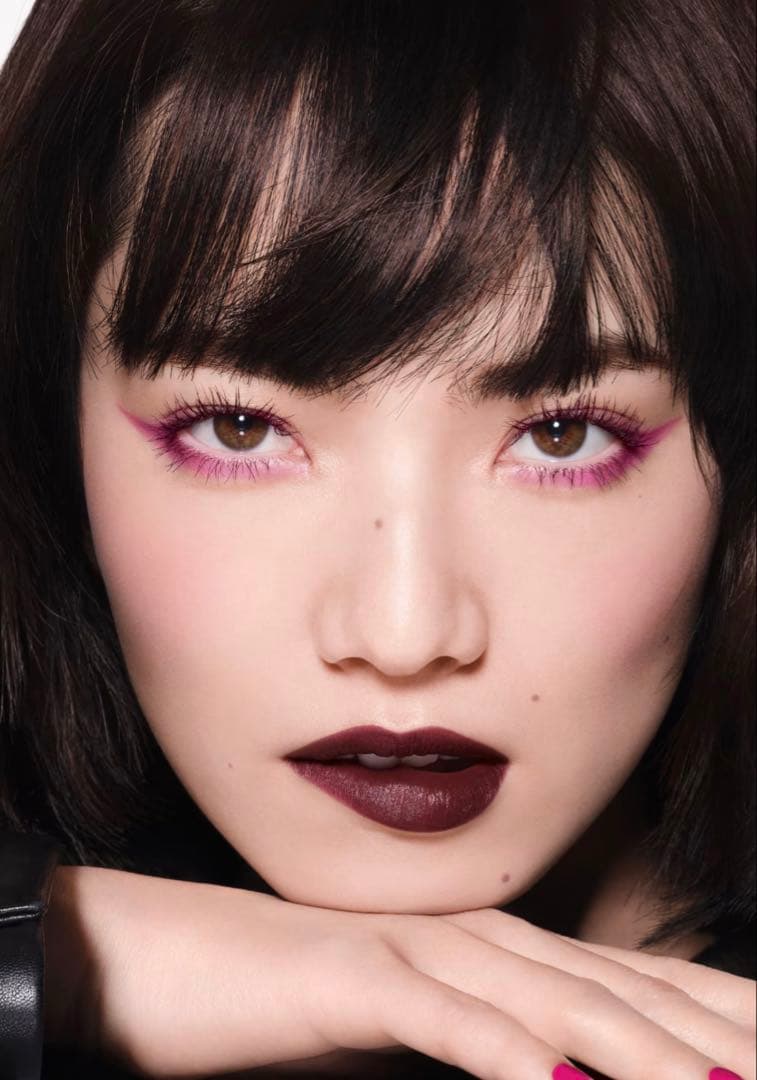 CHANEL ルージュヌワールコンフィダンス アイシャドウ