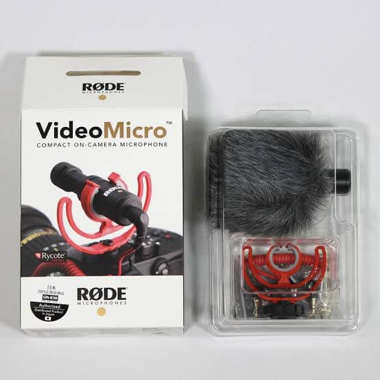 最終値下げ早い者勝ち【美品セット売り】ミラーレス一眼　LUMIX-G100