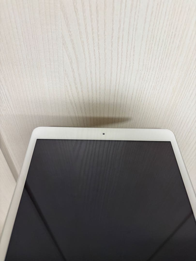 iPad 第７世代　32GB ケース・充電コード付