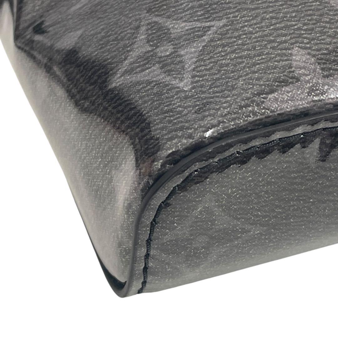 ルイヴィトン メッセンジャーPM モノグラム・エクリプス グレーズ M52218