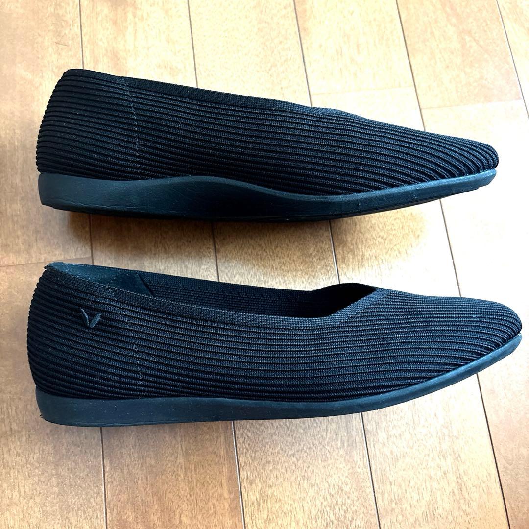 【美品】VIVAIA スクエアトゥパンプス 黒 38.5/24.5cm