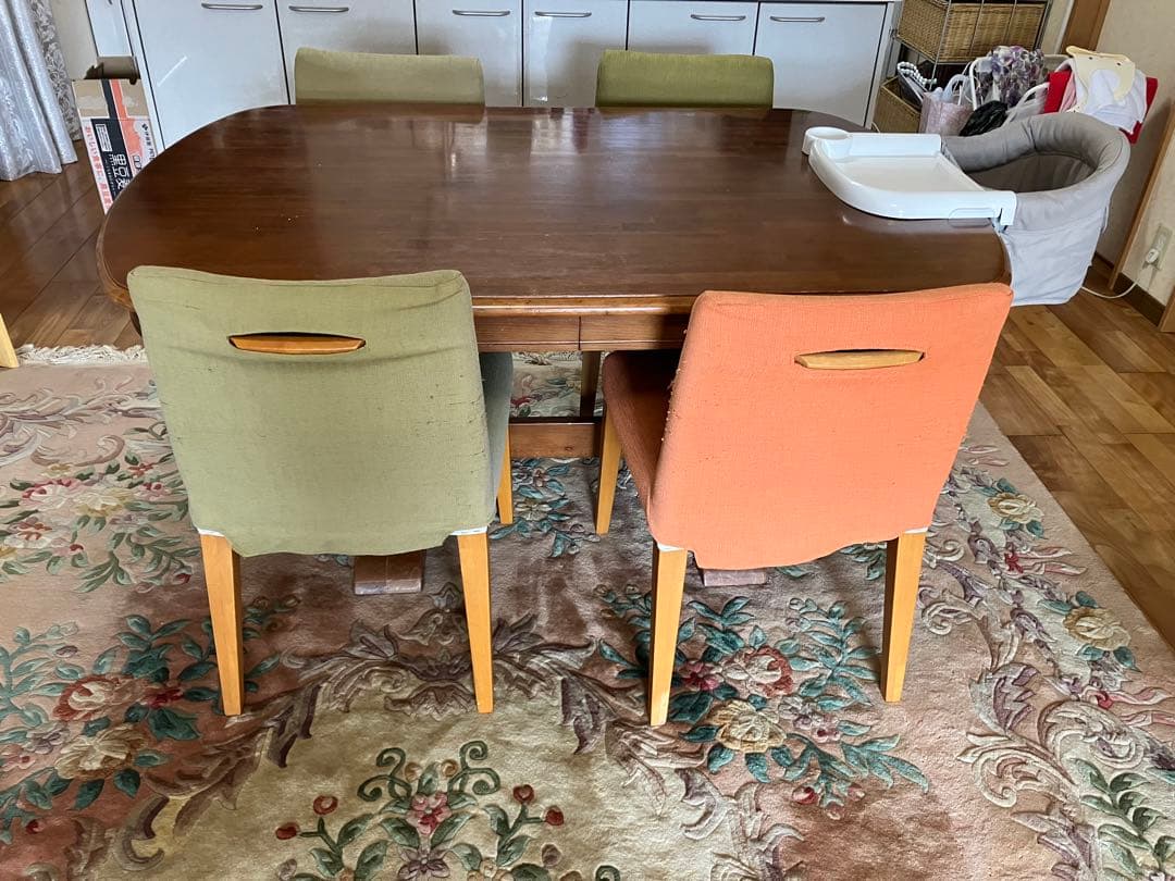 ダイニングチェアセット　椅子4脚取り替えカバー新品あり