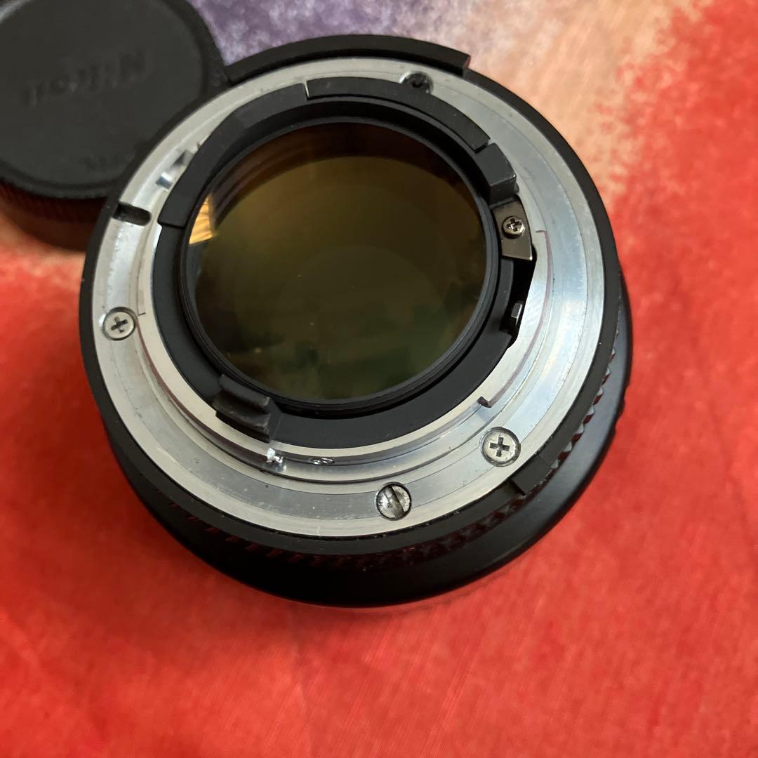 ニコン Nikon AF NIKKOR 85mm F1.8 D