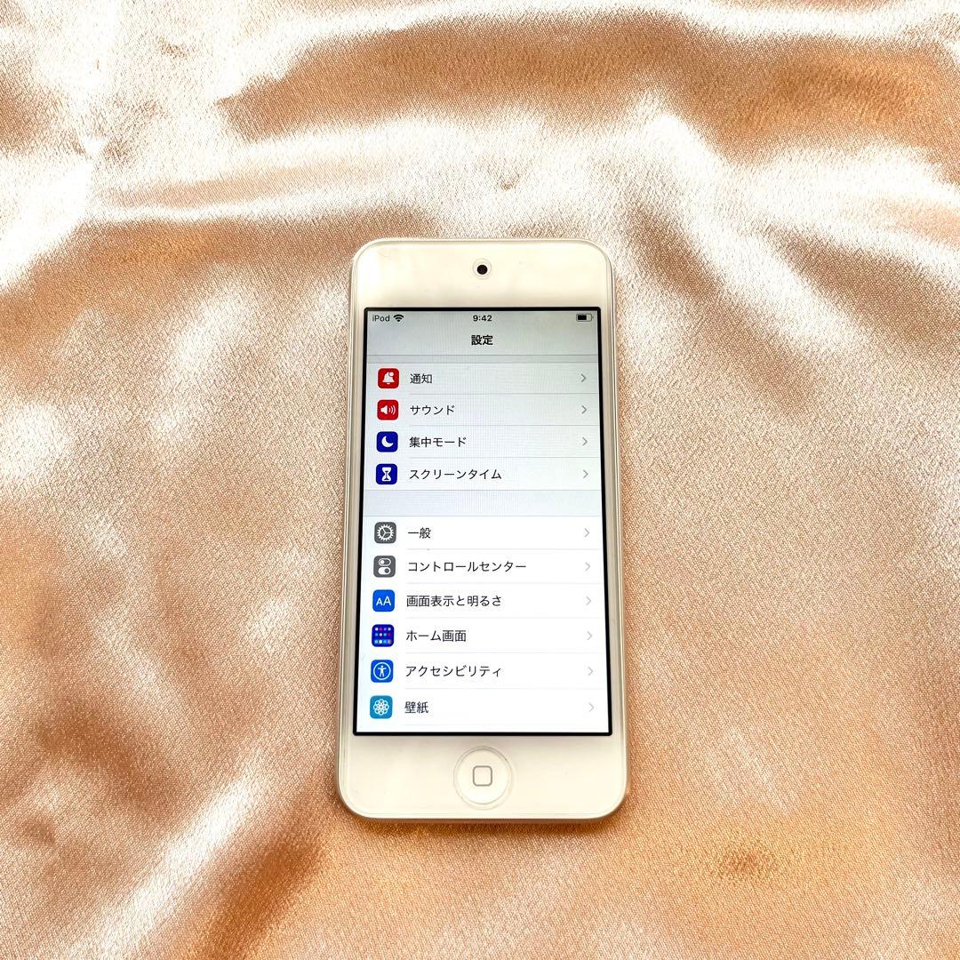シルバー iPod touch 第7世代 128GB アイポッド 本体 B