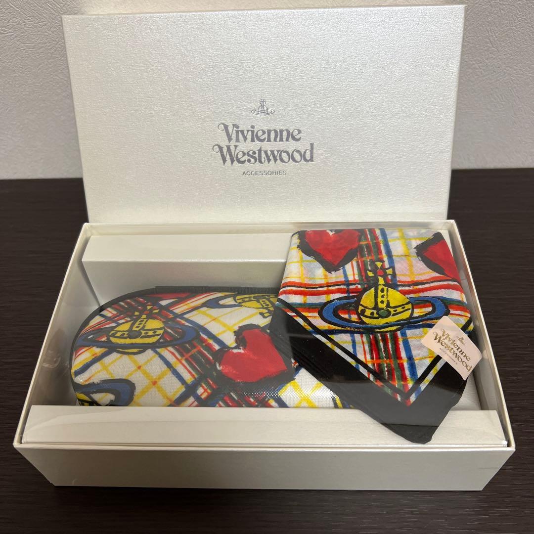 【⛄️ページ】VivienneWestwood
