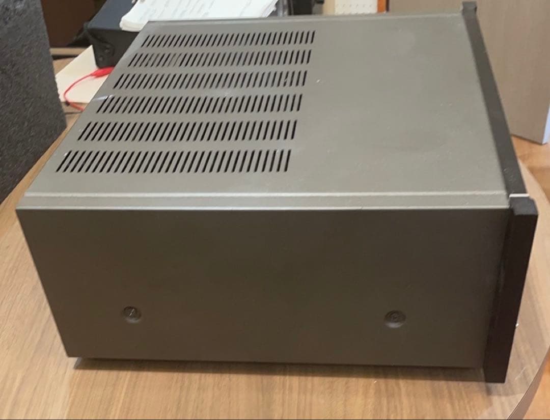 サンスイ　BA-2000 パワーアンプ