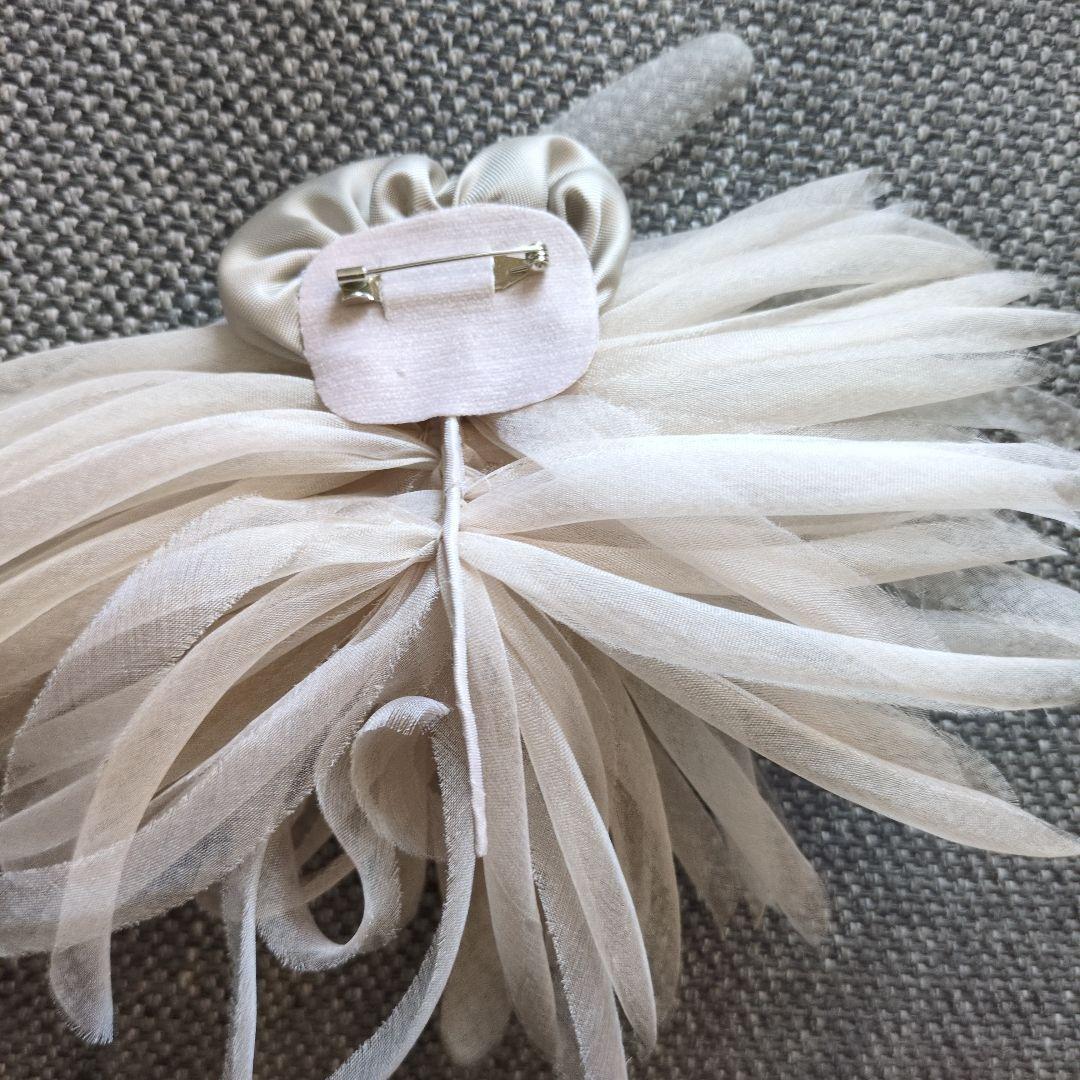 VERMEIL par iena シルクオーガンジーコサージュ グレー 大草直子