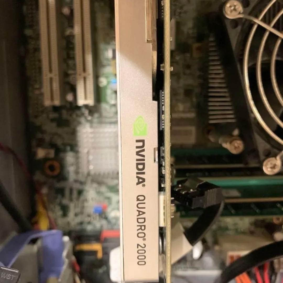 ThinkStation E30 デスクトップPC