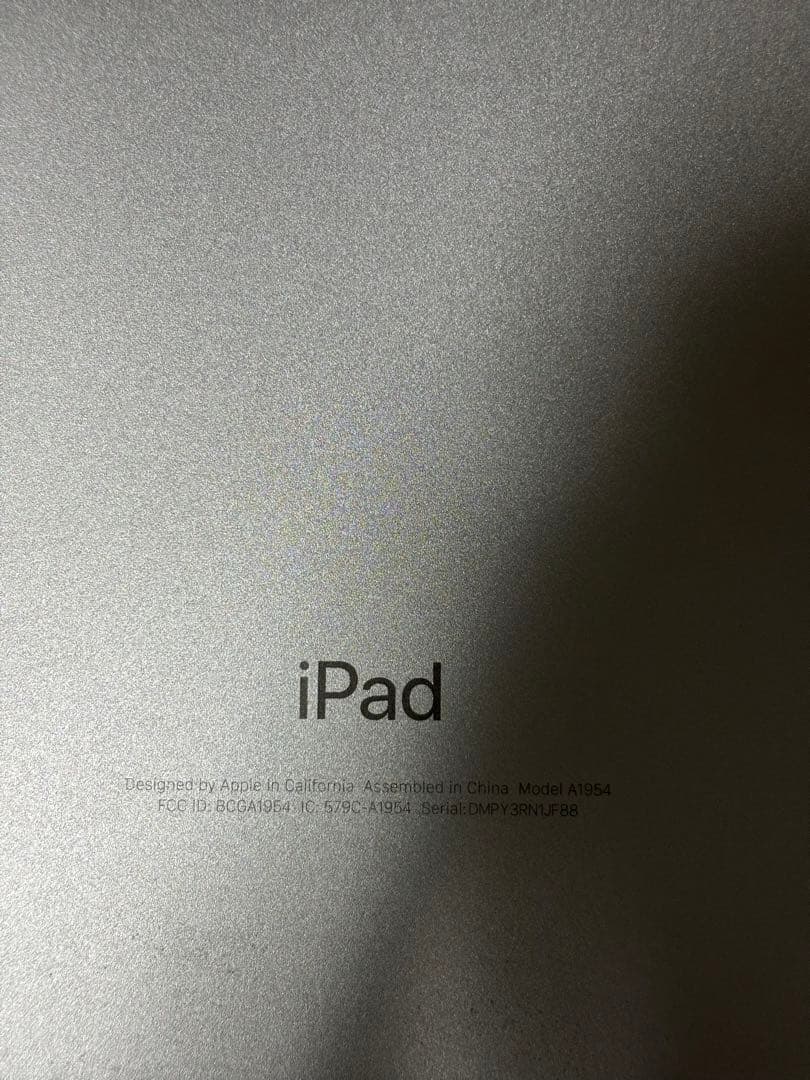 あ*ま様 Apple iPad 第6世代32gb Wi-Fi+Cellular