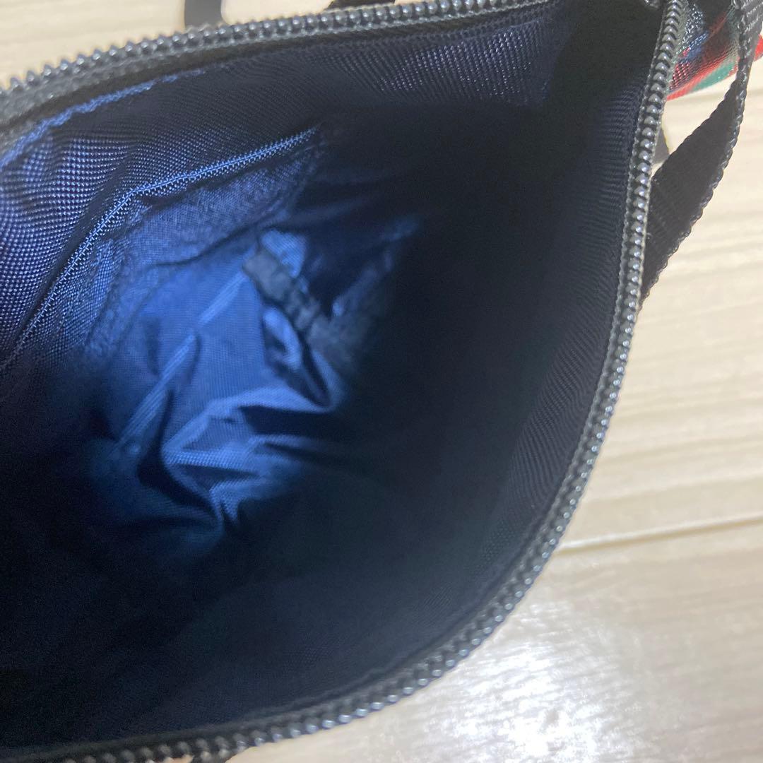 s*s様 ファミリア ショルダーバッグ　完売品